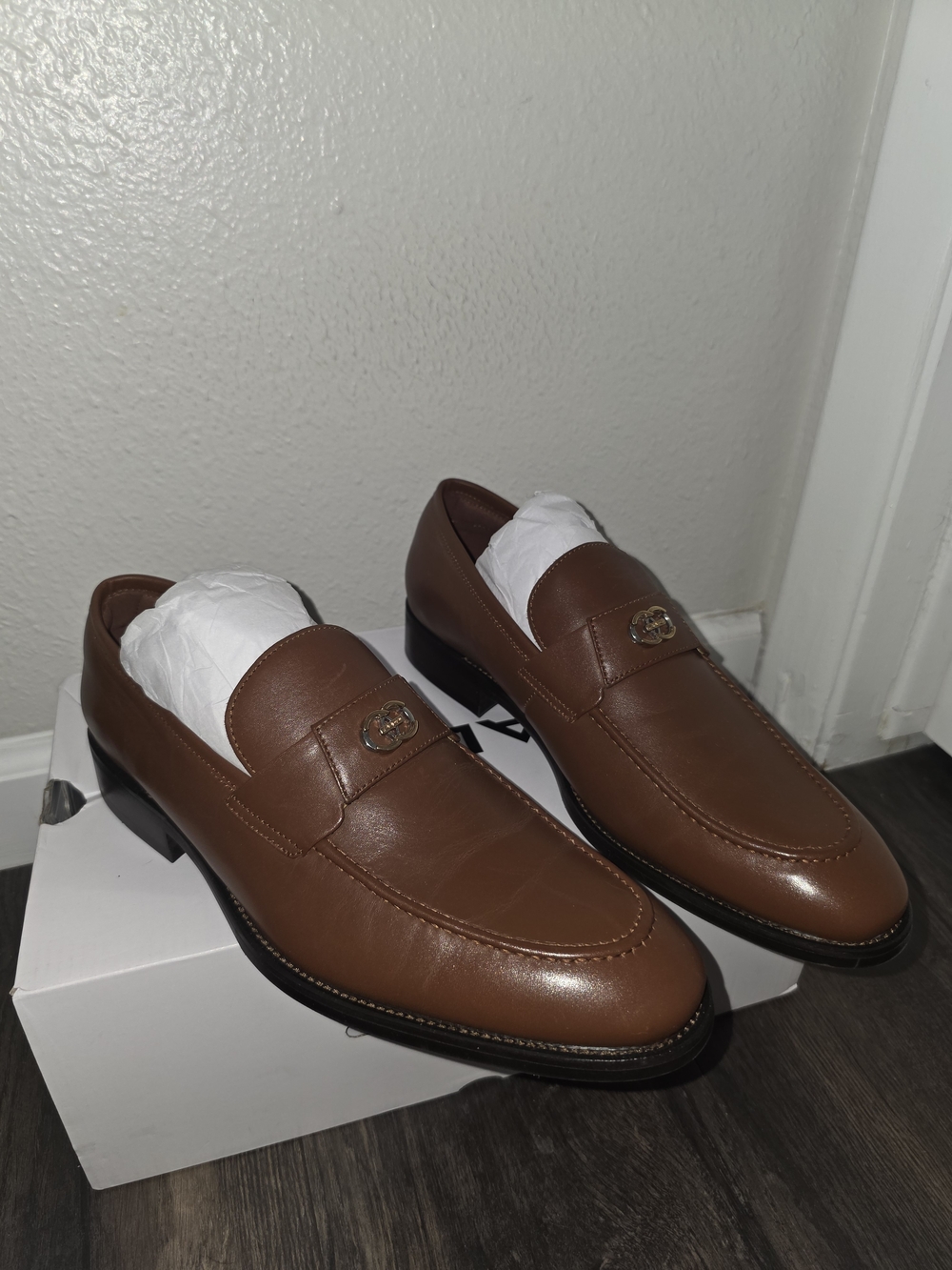 Aldo Beck Men's Slip-On Loafers with Gold Accent Size 9.5 / Style Code #14051324